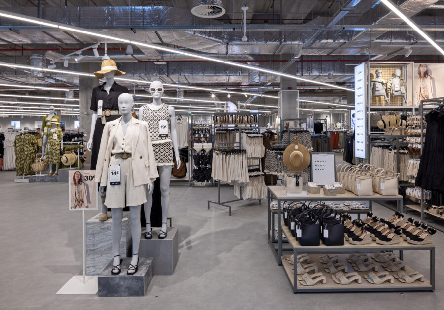 Primark rilancia con maxi sconti prima dello scorporo da AB Foods