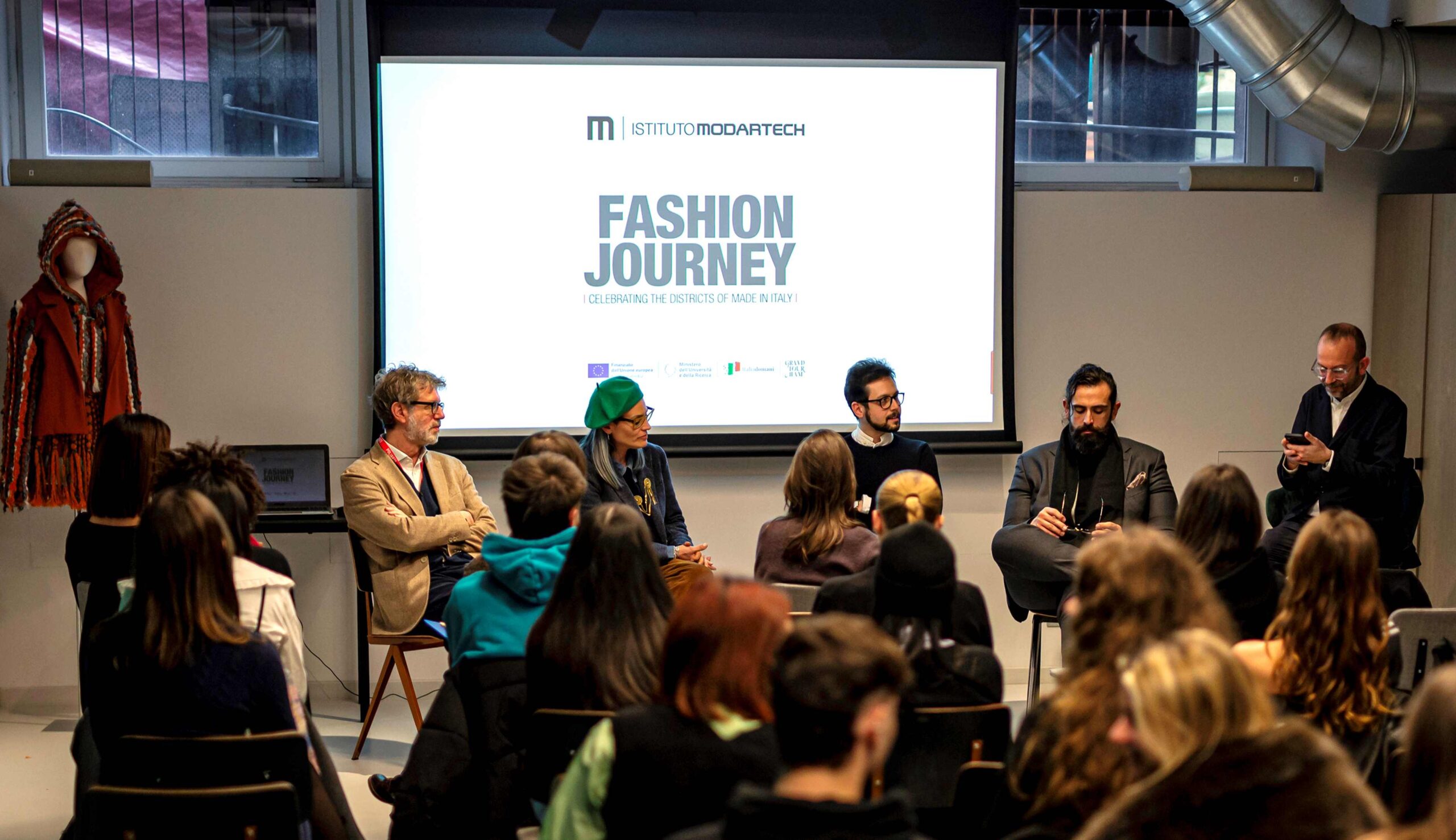 Le scuole di moda presenti a Pitti. Iuad ha raccontato le eccellenze campane