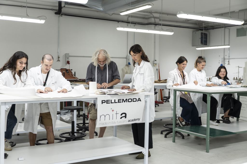 Pellemoda e Mita Academy lanciano corso di pelletteria