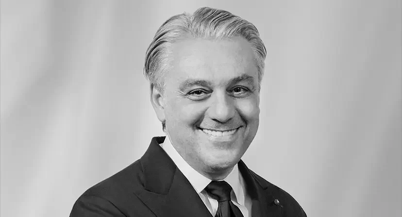Kering migliora. De Meo: troppo il gap con i concorrenti, determinati a cambiare