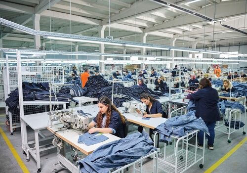 La moda si compatta sulla filiera certificata. Ma resta il tema del commissariamento