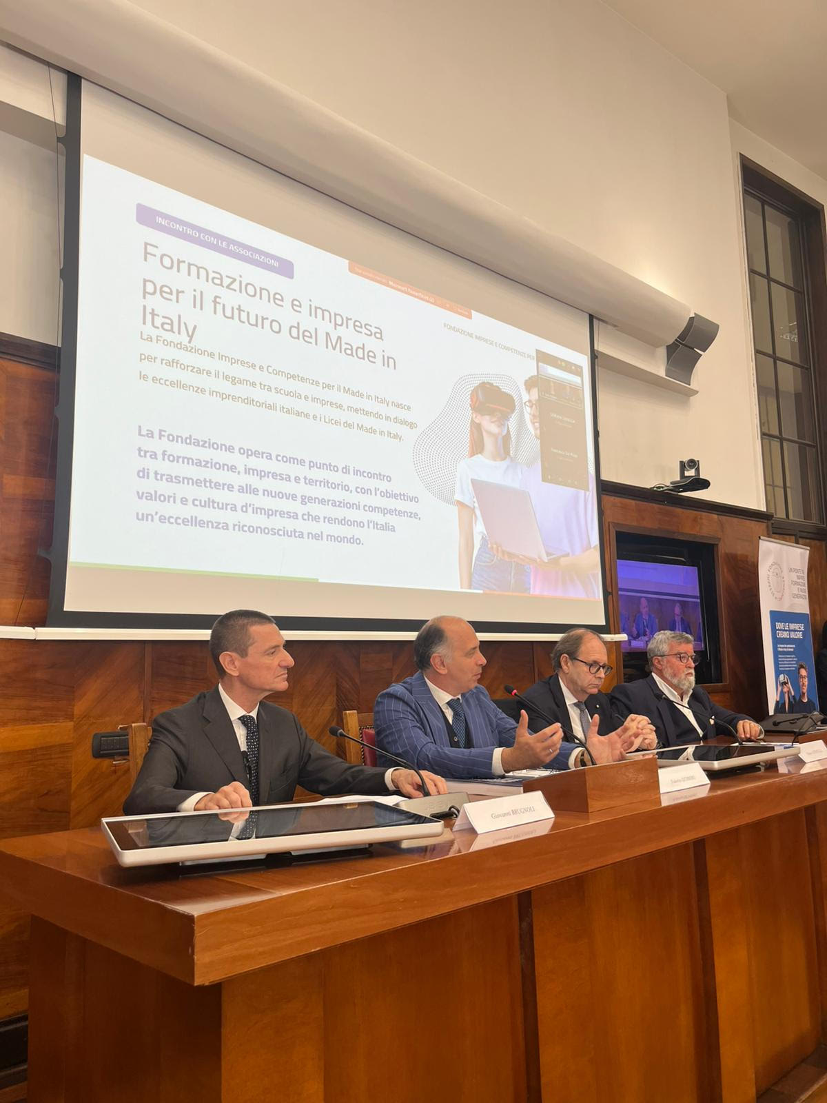 Da Mimit e Istruzione un nuovo organismo per connettere scuole e aziende