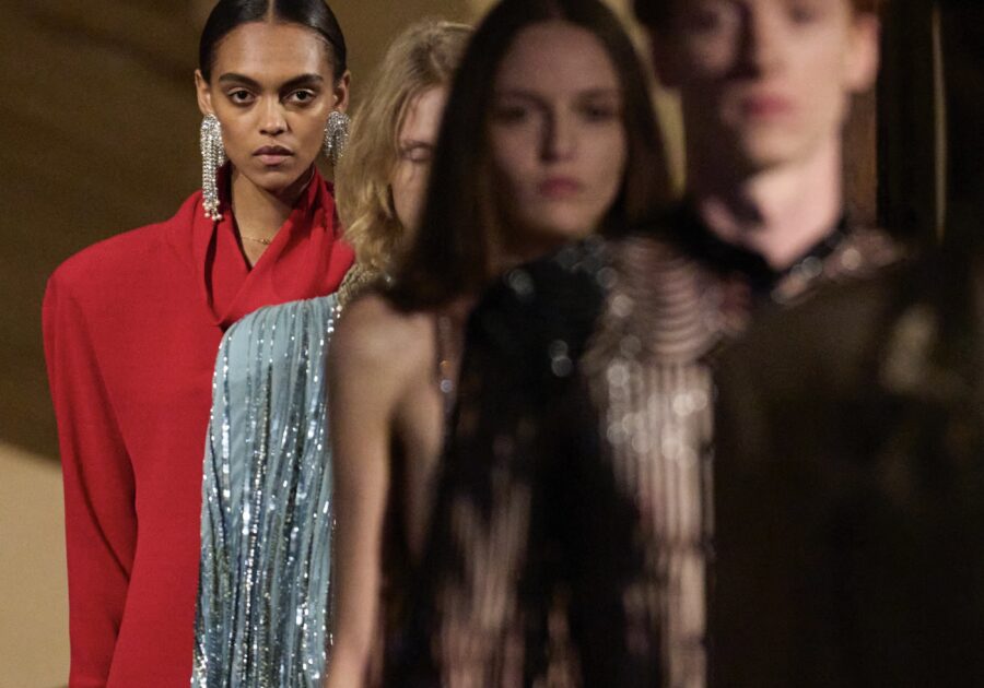 Alessandro Michele ricorda la lezione della madre: mai dare qualcosa per scontato