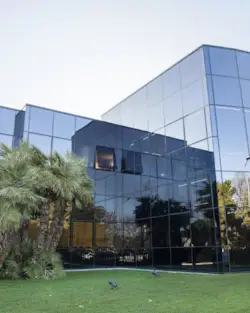 La crisi non è solo di Aeffe: è di tutto il distretto