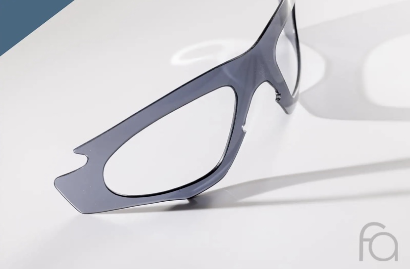 EssilorLuxottica compra ancora. Acquisita l’italiana Faro