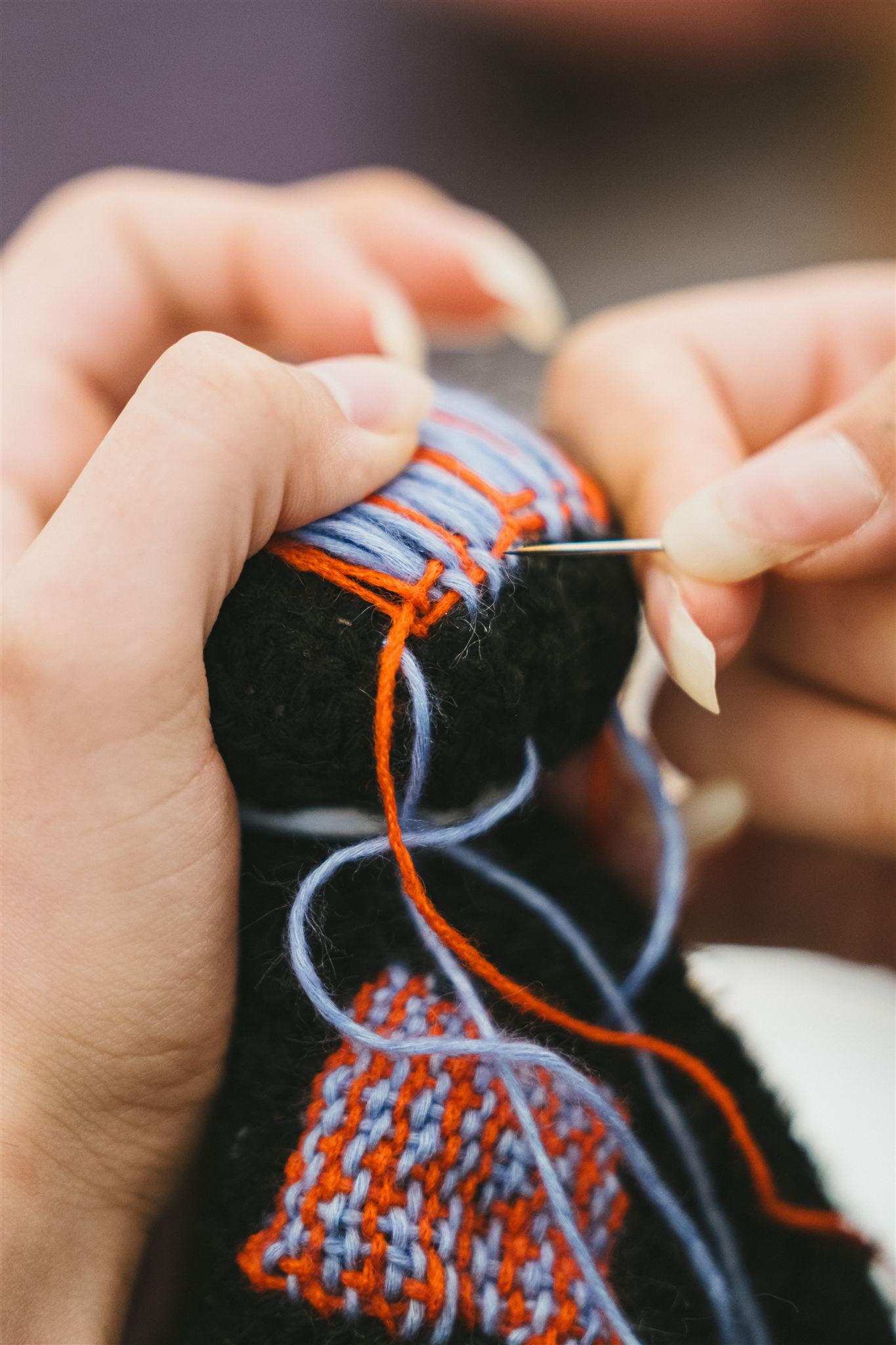 Mend in Public Day a Firenze: l’arte di riparare gli abiti diventa rivoluzione sostenibile