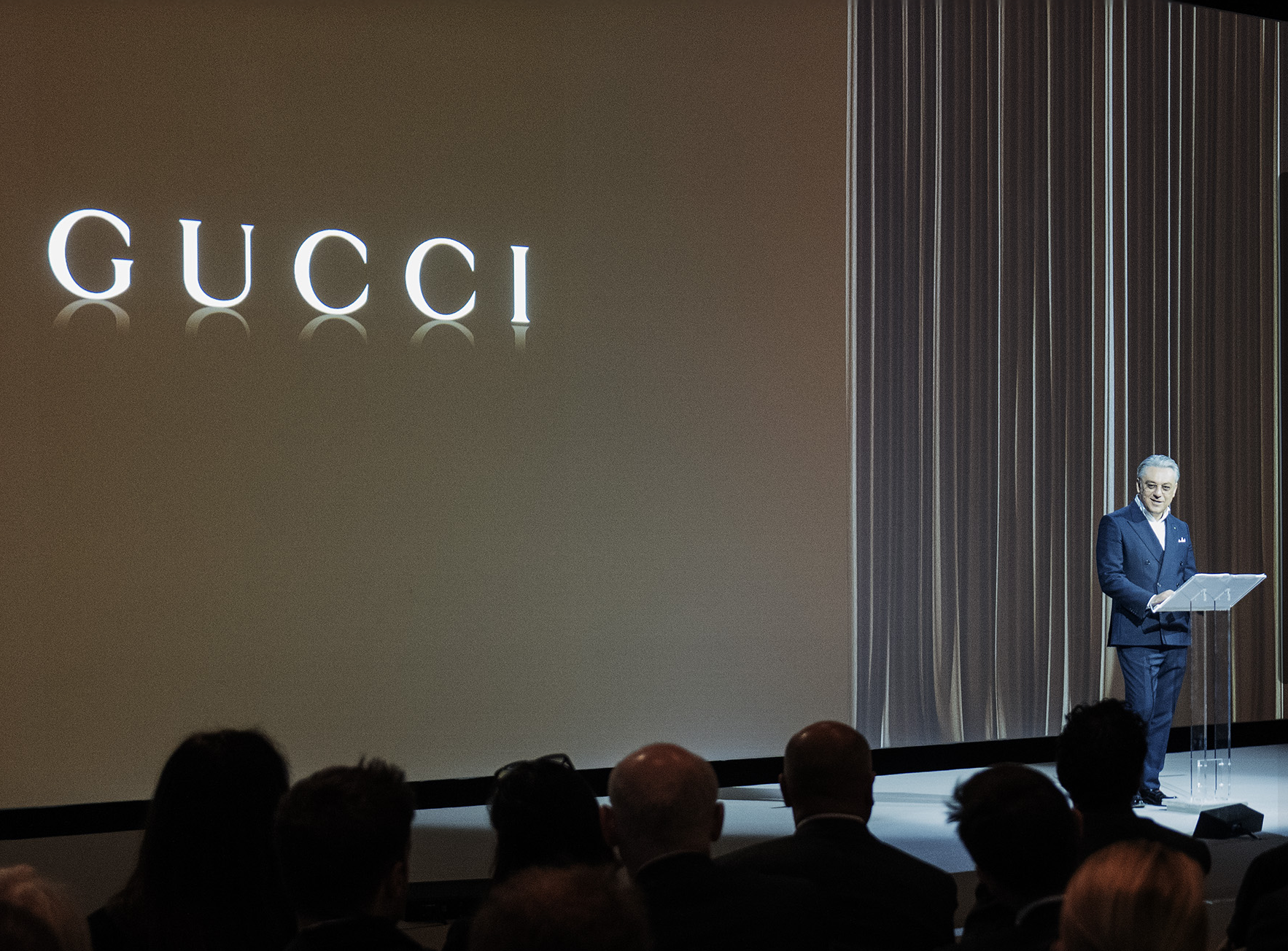 Sindacati in allerta: preoccupa il piano Kering. Chiesto incontro con De Meo