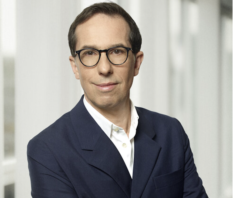  Il ceo di L’Oréal sulla fusione Estée Lauder e Puig: “Conferma che il beauty resta attrattivo”