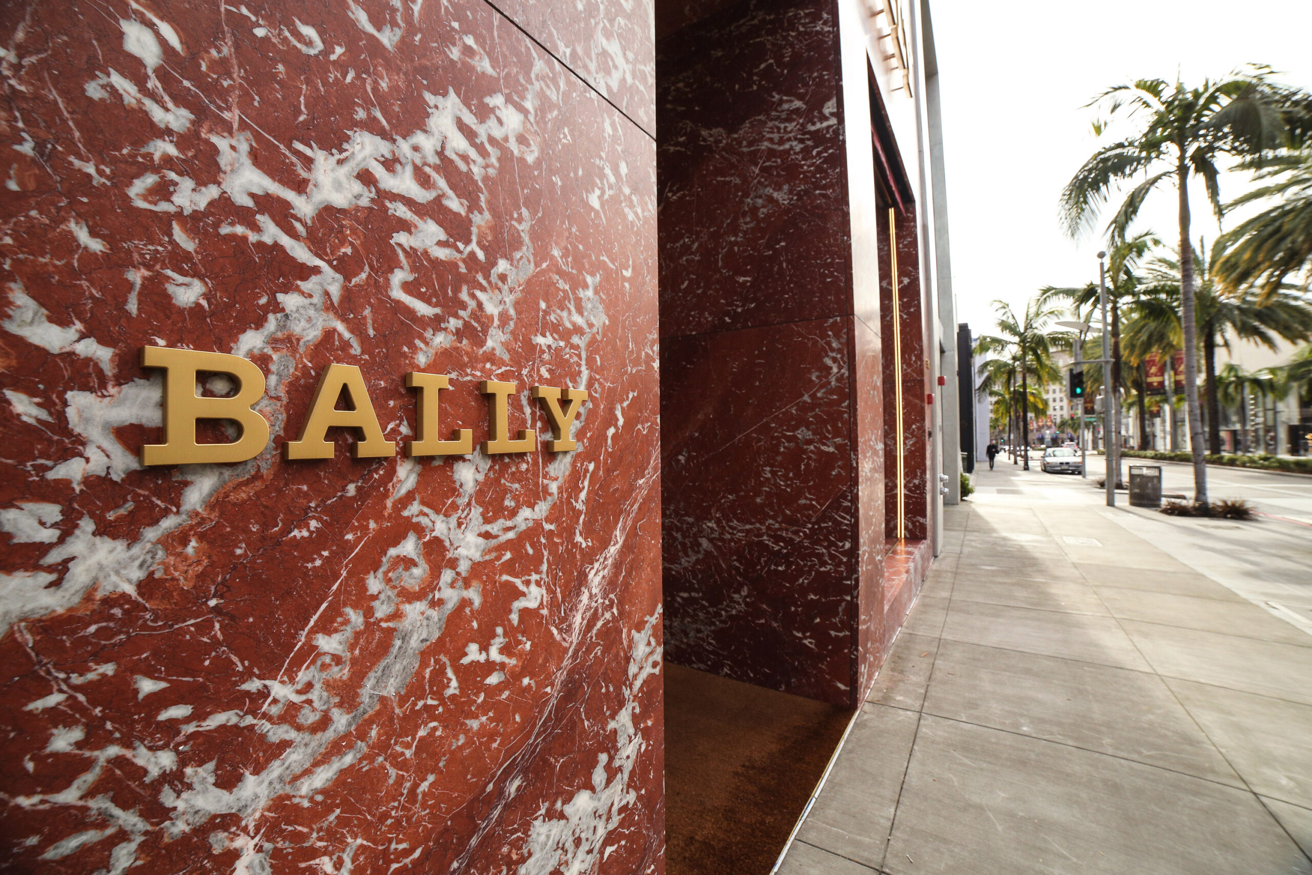 Bally, la crisi accelera: il marchio svizzero finisce in amministrazione controllata