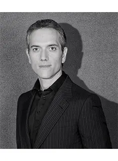 Cambio al vertice di McQueen, esce Testa, arriva l’ex Prada D’Attis