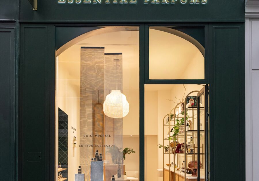 Style Capital entra nel beauty: Essential Parfums è la prima acquisizione del fondo