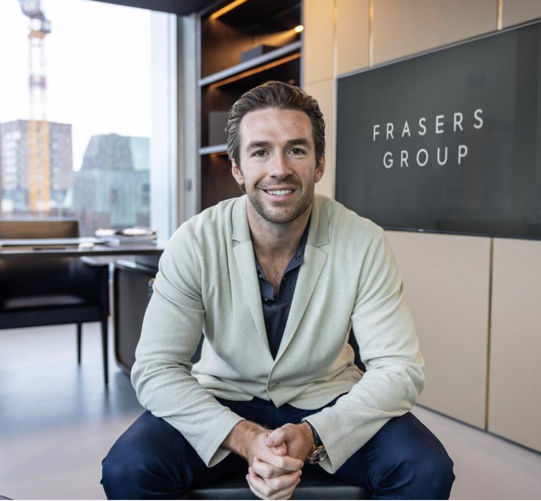 Hugo Boss, l’UE dà il via libera all’opa di Frasers. E il gruppo britannico valuta l’ipotesi Michael Murray ceo