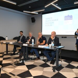 Dalla legalità all’AI, la nuova sfida della moda italiana