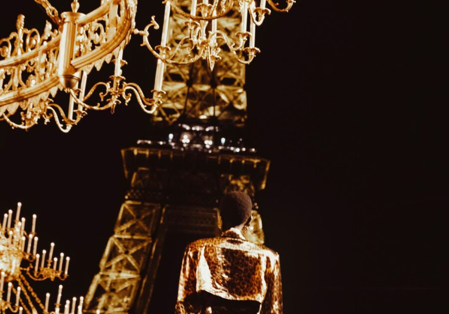 Kering ha già scelto il nuovo stilista per Saint Laurent. E adesso, quale futuro per Vaccarello?