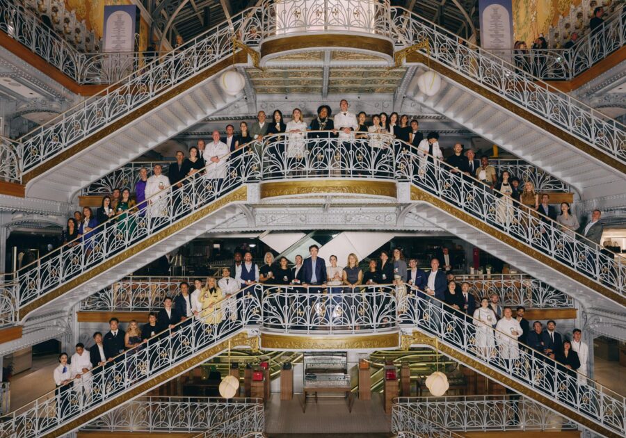 Lvmh, Antoine Arnault: «Nessuna rivalità tra noi figli. Siamo tutti al fianco del “capitano”, nostro padre»